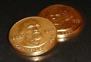2-Gedenk-Goldmedaillen-Schulze-Delitsch